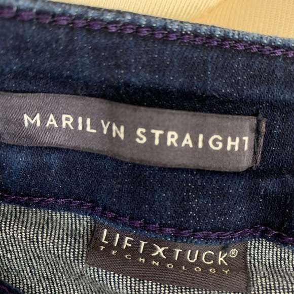 NYDJ Marilyn Straight Jean Size 2 Petite 2P - Picture 6 of 7